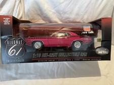 Highway 61 1/18 Diecast AAR 1970 Cuda Hot Pink 50408