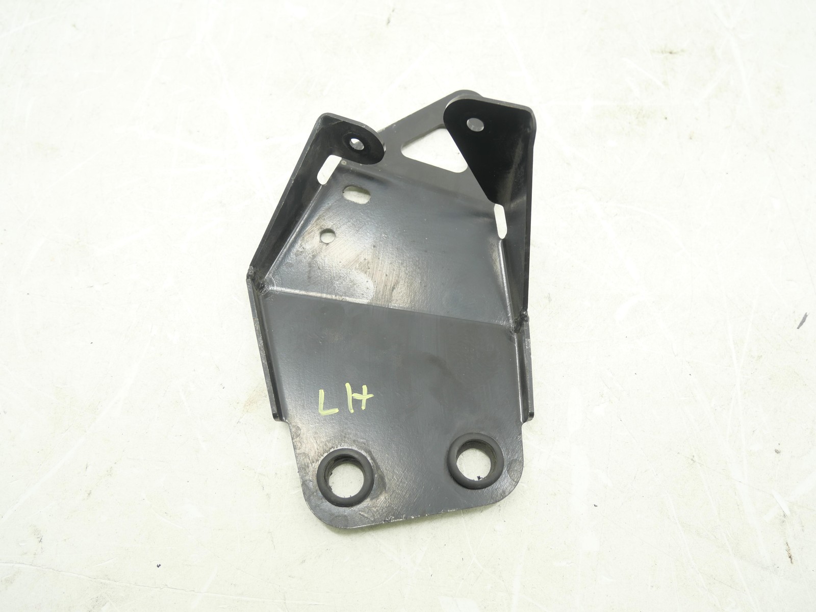 Used Rear Driver Left Radiator Support Bracket Mount 2016-2021 McLaren 570S OEM