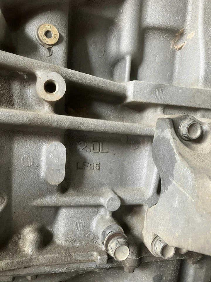 Conjunto de motor A/T Mazda MX-5 Miata 2006-2008 Foto 3 de 4