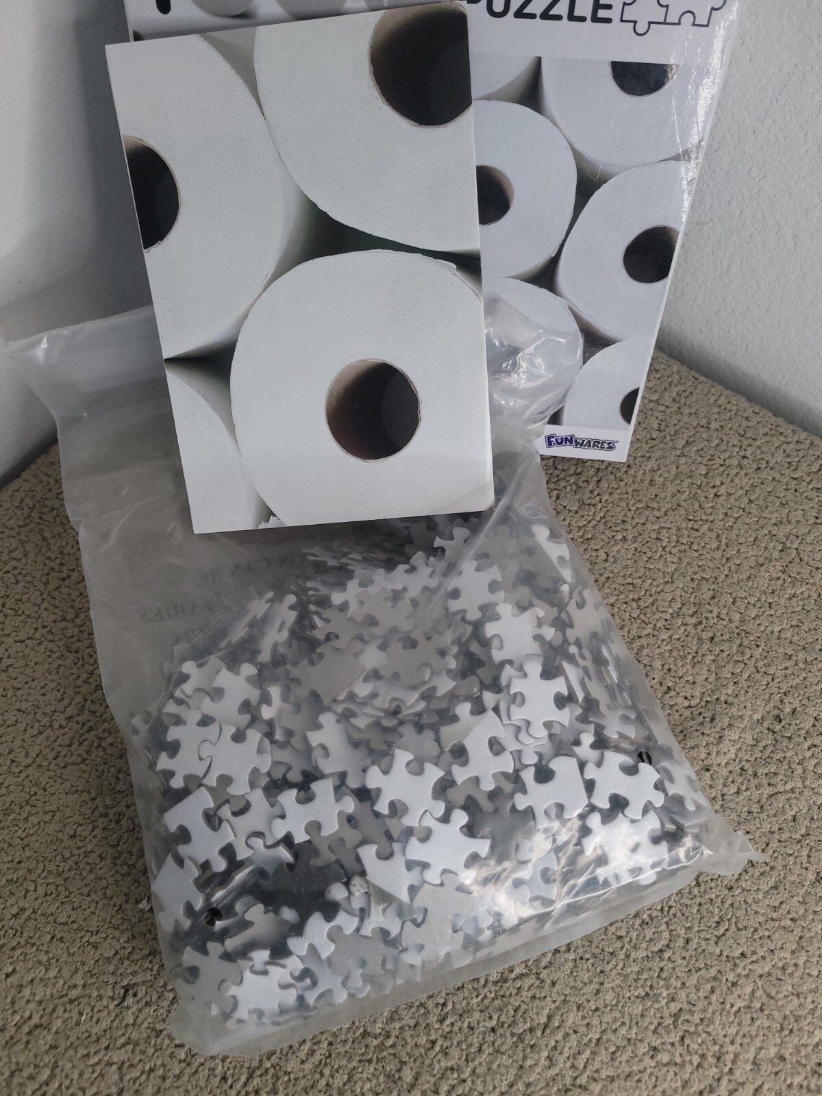 TP Hoarding 1000 Piece Jigsaw Puzzle 2020 Quarantine Edition  Complete.