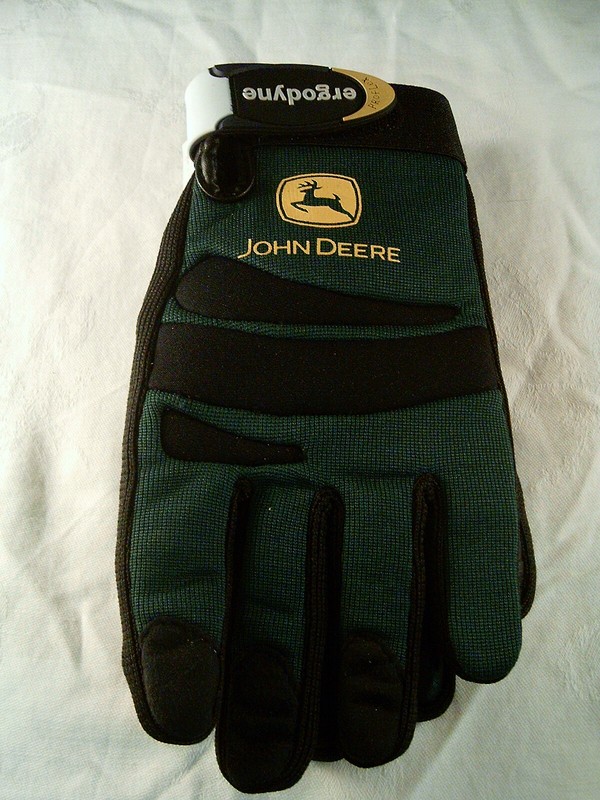 JOHN DEERE ERGODYNE PROFLEX GLOVES, SIZE LARGE  (DS)