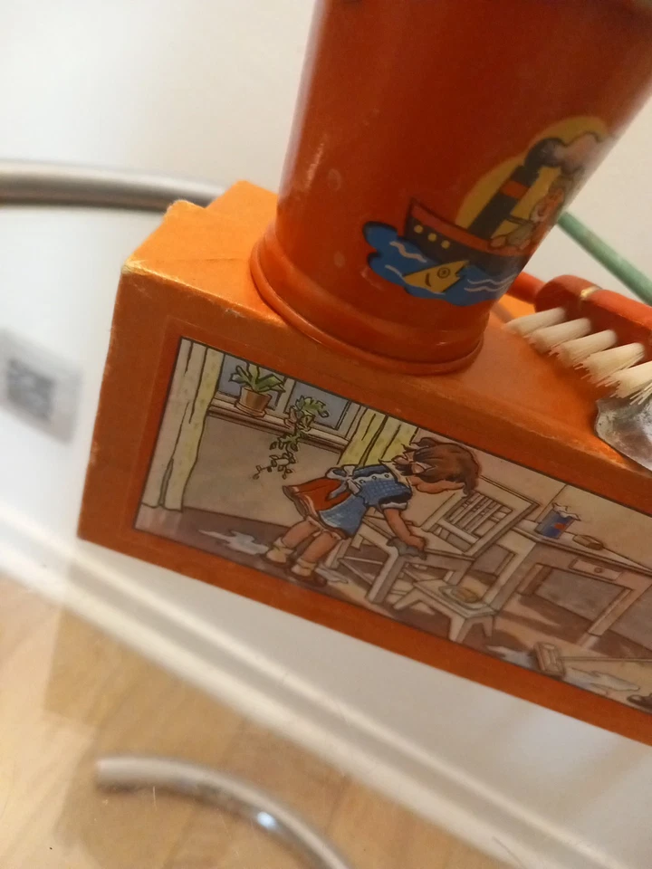 Jouet Ancien France Tole Menagere 1950 Poupée en Boite D'origine - Photo 4/4