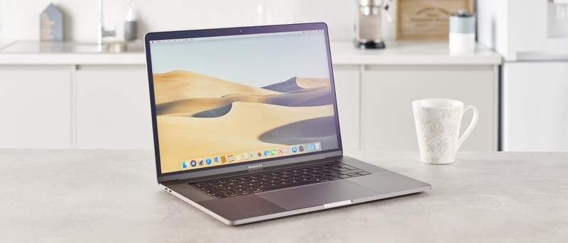 Apple MacBook Pro 15" (256GB SSD, Intel Core i7 9th Gen, 2.6GHz, 16GB) Laptop -