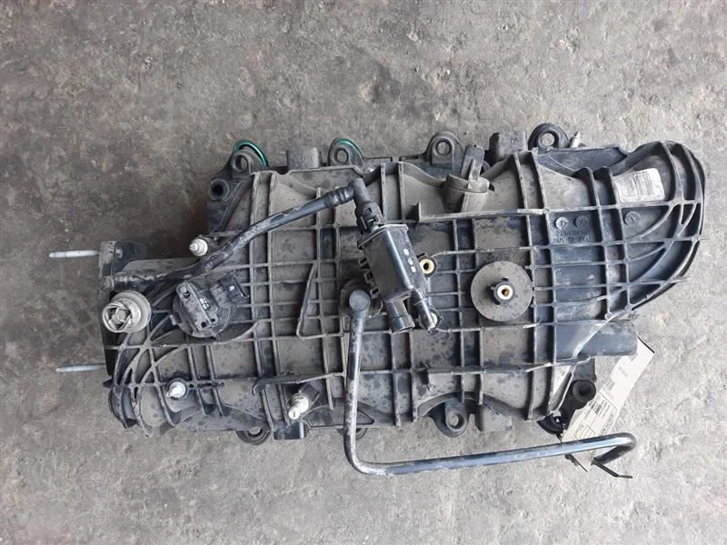 Colector de admisión 4,8 L 10-17 Chevrolet Express 2500 furgoneta 12638038 Foto 2 de 4