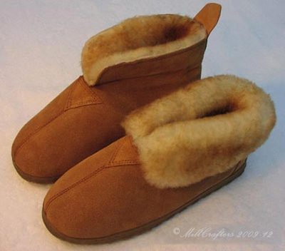 ladies boot slippers size 6
