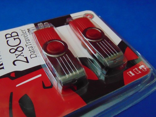 2 Pack Kingston 8GB Data Traveler Flash Drives USB 2.0 New & Sealed - Afbeelding 5 van 5