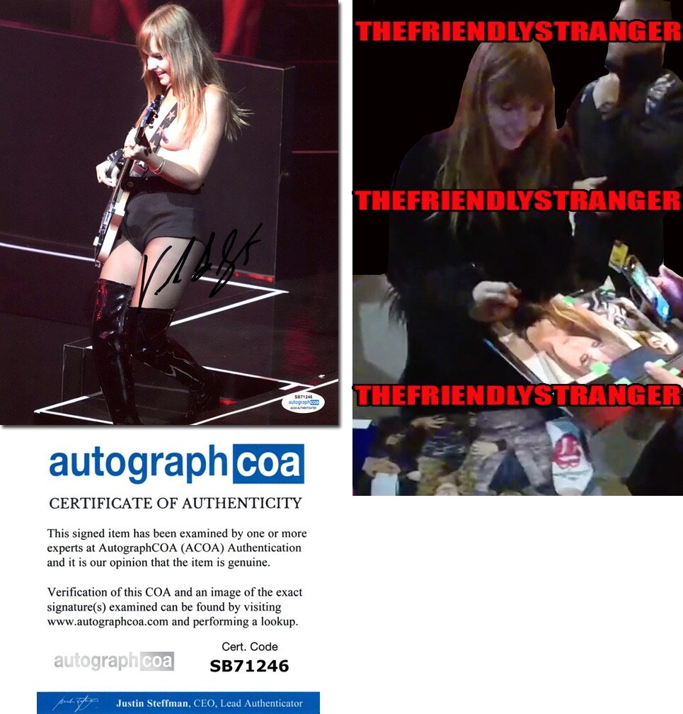 Victoria De Angelis signed 