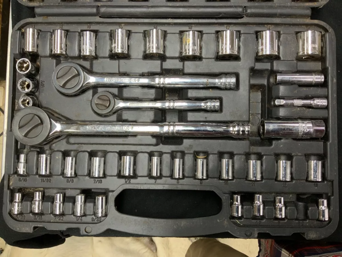 PITTSBURGH 62 Pc 1 4 In. 3 8 In. 1 2 In. Drive SAE Metric