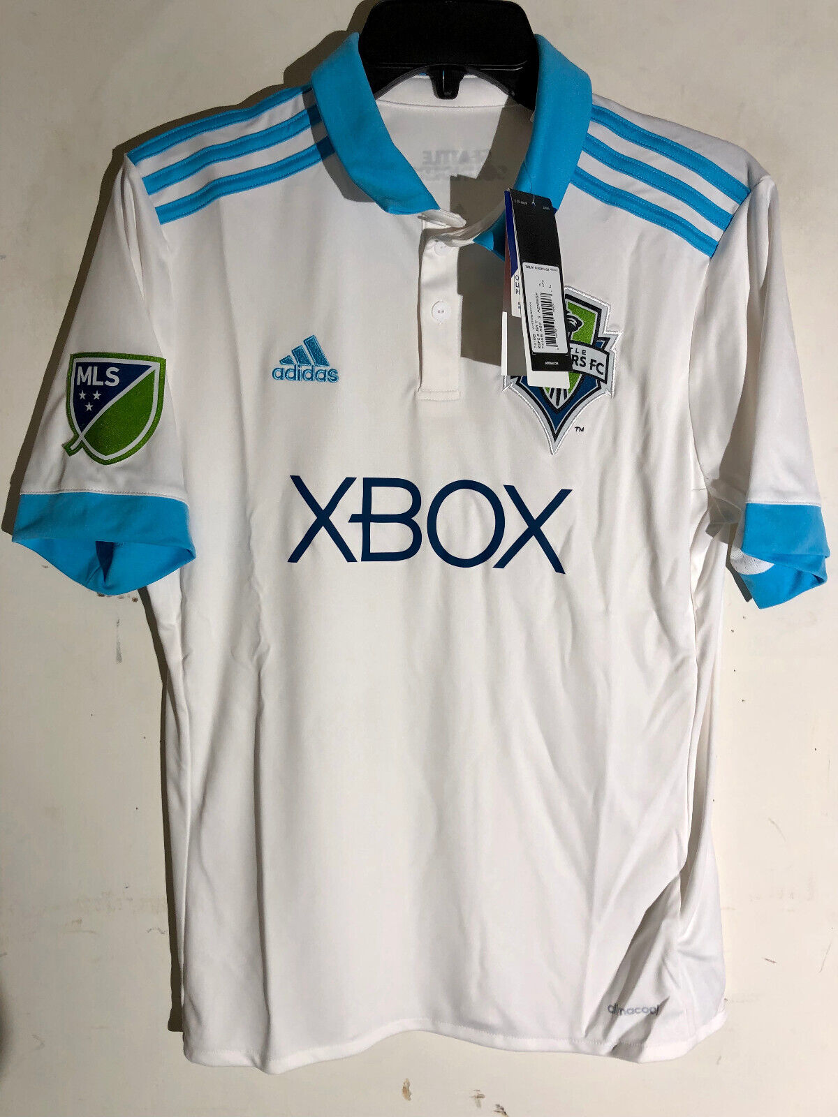 Picture 1 of 2