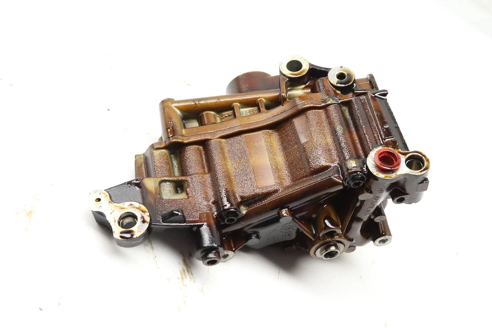 BMW 535I GT XDRIVE 2011-2012 - Motor bomba de aceite 7573747 Foto 3 de 4