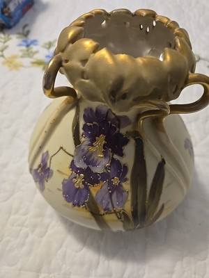 RS&K Turn Teplitz Bohemia Amphora Vase 7'' Art Nouveau Gilt Handled Austria 1900s
