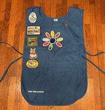 Daisy Girl Scouts Blue Tunic Apron Smock Vest Uniform Pins Badges