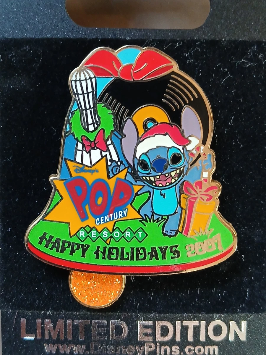 Christmas 2007 Contemporary Disney Character & Movie Pins, Patches