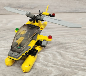 Lego World City 7047 Coast Watch HQ INCOMPLETE MISSING 3 PIECES NO MANUAL READ