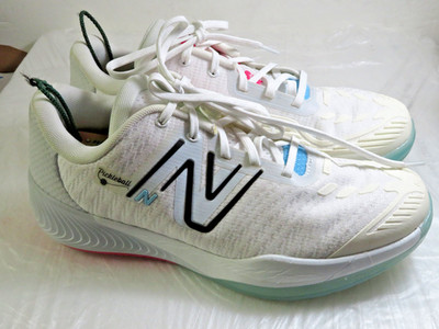New balance nice! FUELCELL 996v5  Men's  pickle ball size 8.5M $139