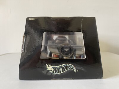 Hot Wheels 1/18 Metal Collection Battle Damaged 1989 Batmobile