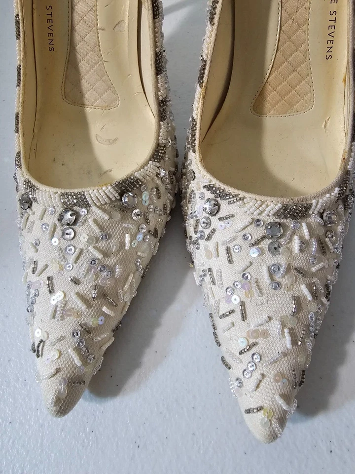 Zapatos de noche vintage Valerie Stevens para mujer blanco roto con cuentas tacones de punta 7 Foto 3 de 4