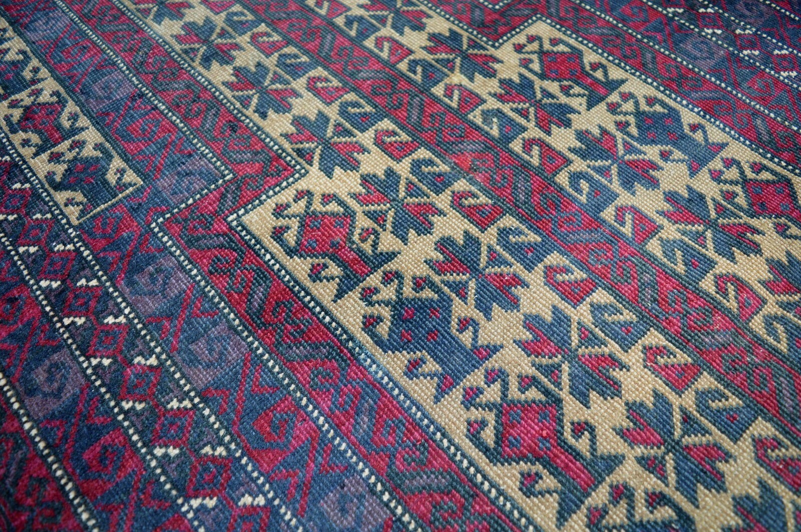 2'9 x 4'6 Handmade vintage afghan kawdani prayer wool area rug, 3x5