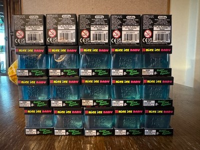 NEW NeeDoh Nice Ice Baby Lot Of 20 AUTHENTIC, SEALED,  All Blues.