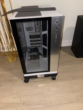 Lian Li O11 series case