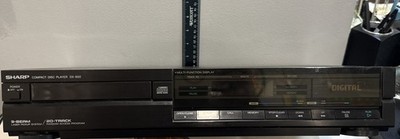 SHARP CD PLAYER DX-650(BK) MADE SEPT 1987 120V 60Hz 11W WITH WIRE