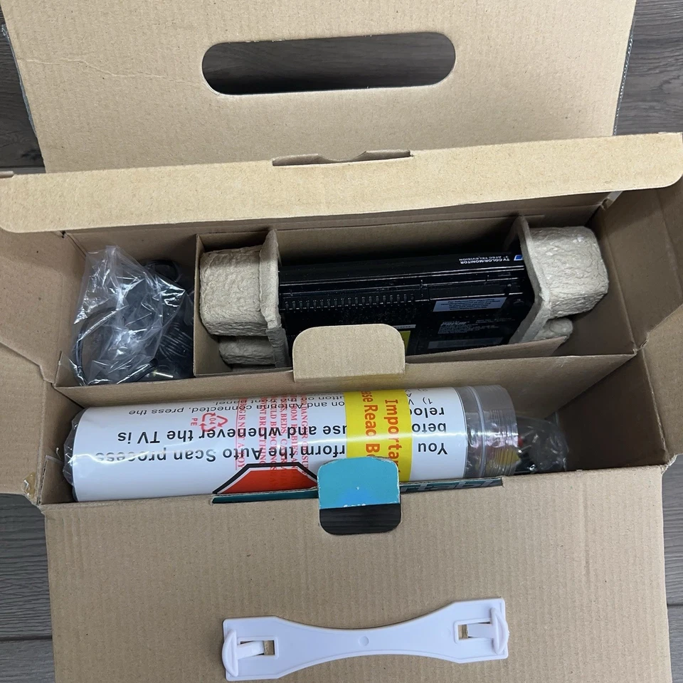 Digital Prism ATSC-710 Portable 7” Handheld LCD TV w/Remote & Car Adapter - Image 4 of 4