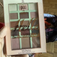 Pixi by Petra Hello Beautiful palette New in box 0.56 Oz