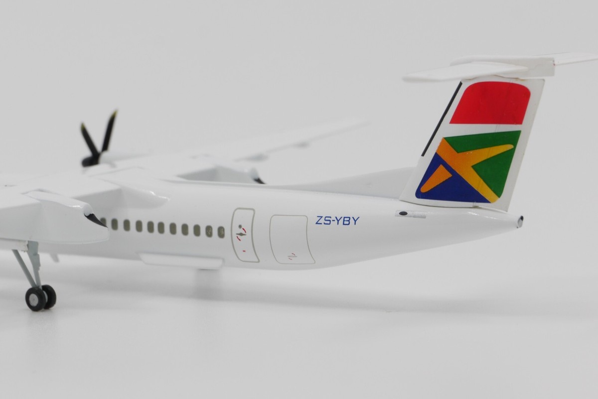 航空機・ヘリコプター 1/200 South African Express Dash 8 Q400 Hogan Wings 5651, South African Express, Bombardier Dash 8