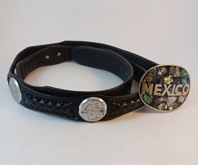 Vintage Black Embossed Southwestern Leather Belt Concho  display picture 2