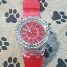 Fashion Men Women Wrist Watch LED Backlight. Quartz Silicone Band Sport RED