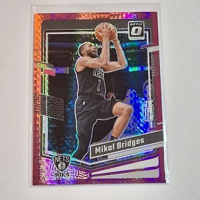 2023-24 Panini Donruss Optic Mikal Bridges #199 Pink Hyper Prizm (Toploader)