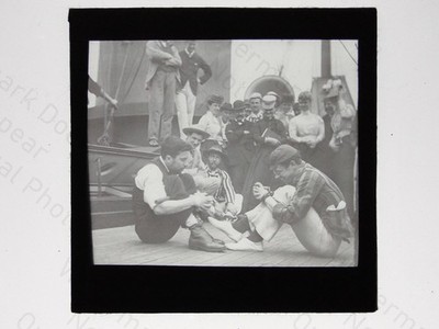 Passagiere Deck Spiel Schiff Magic Lantern Slide um 1900