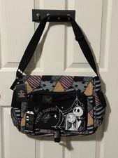 The Nightmare Before Christmas (Jack & Sally Messenger Bag) SO NICE! Brand New