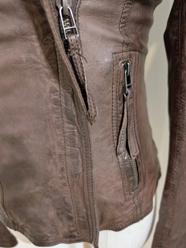 Chaqueta para mujer Danier de cuero marrón con cremallera lateral - Y2K - cuello alto talla XXXS Foto 2 de 4