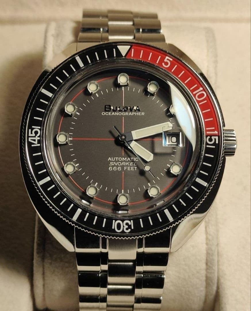 Bulova Devil Diver 666 Watch Automatic - image 4