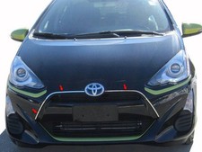 Qaa Fits Toyota Prius C 2012-2017 3 Pc Ss Front Grille Accent Trim Sg12705 Qaa Fits Toyota Prius C 2012-2017 3 Pc Ss Front Grille Accent Trim Sg12705