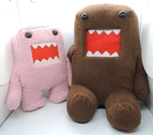 DOMO Lot Of 2: Pink 9 1/2" & Brown 12" Monster Plush Stuffed Animal Nanco - Picture 1 of 20