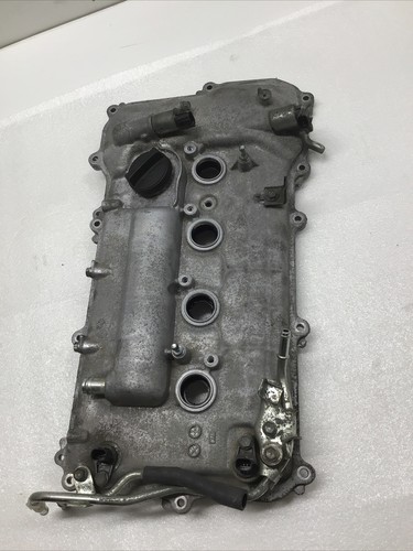 2017-2019 Toyota Corolla Engine Cylinder Valve Head Cover OEM 11201-0T010 - Picture 4 of 13