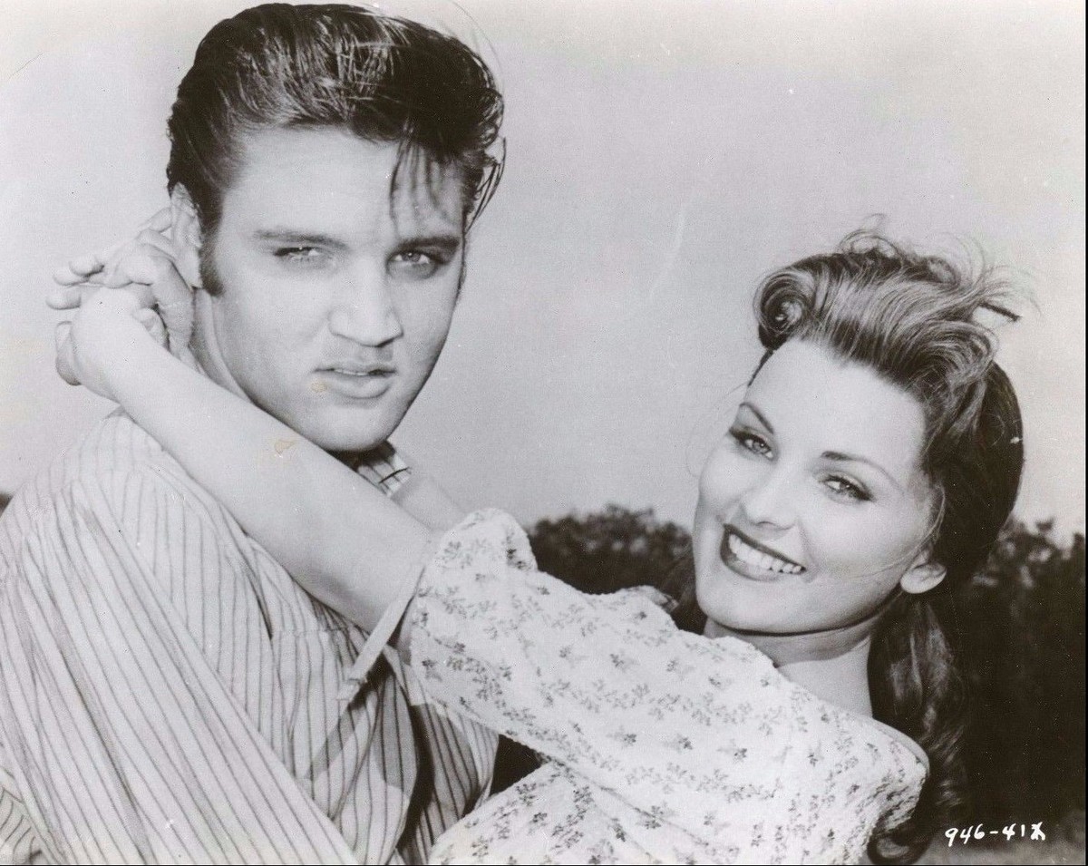 Vtg B&W Portrait of ELVIS PRESLEY Love Me Tender Debra Paget Movie Photo #175 | eBay