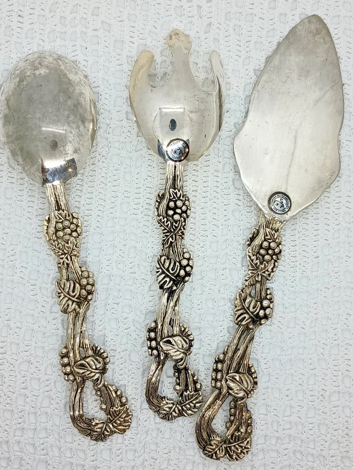 Godinger Silver Art Co. Ensalada y Pastel Diseño de Vid Ornamentado Servicio de Tres Piezas Foto 2 de 4