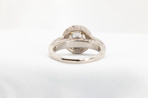 GIA Certified 1.18 Carat Round Diamond in Platinum and Diamond Ring - Picture 3 of 8