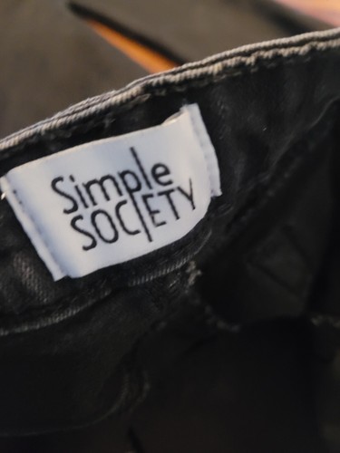 Simple Society Jeans Sz 7/28 Women’s Black Distressed Raw Hem Stretch - Picture 2 of 4