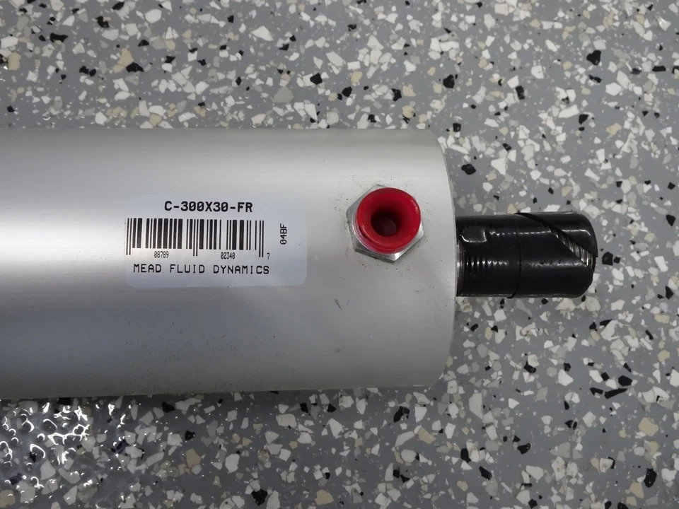 NEW MEAD FLUID DYNAMICS C-300X30-FR CYLINDER  - Image 2 of 2