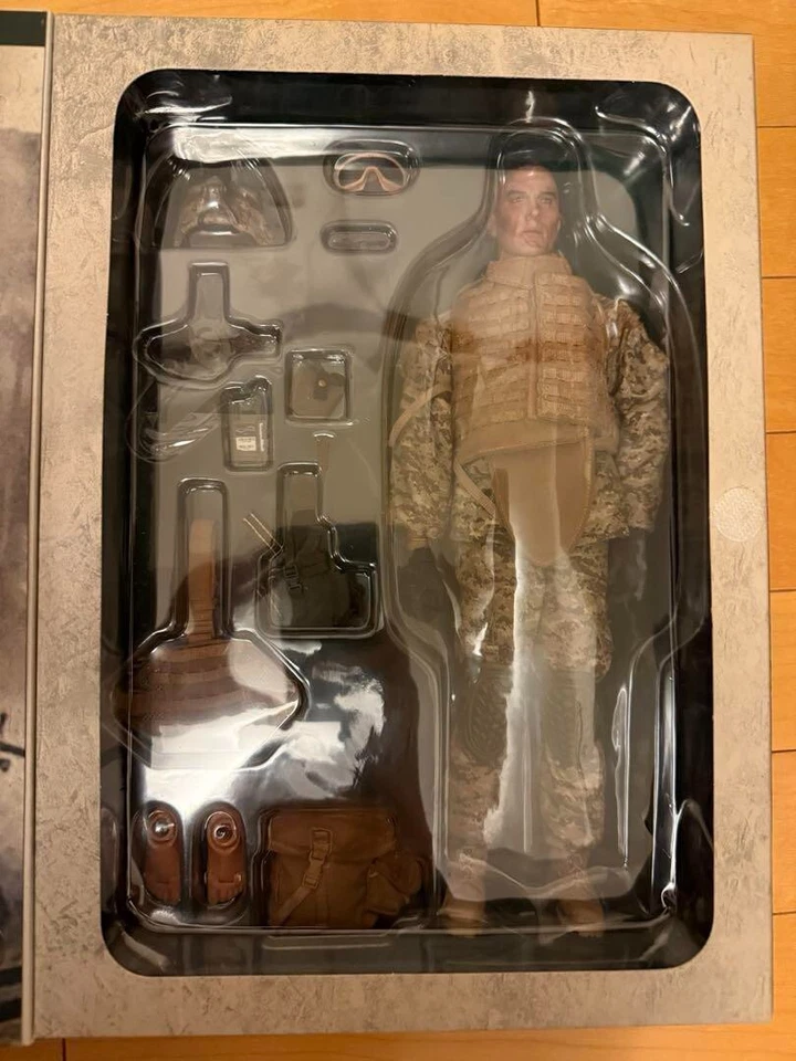 Hot Toys 1/6 USMC Três Batalhões de Infantaria em Fallujah - M249 SAW Gunner Estado perfeito - Imagem 2 de 4