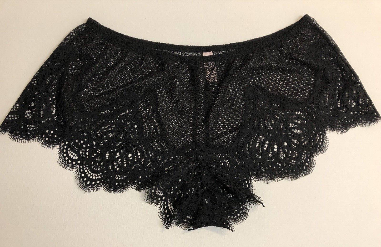 Victoria Secret Lacy Tap Pants / Shorts Sexy ~ Black ~ XL NEW ( no tags )