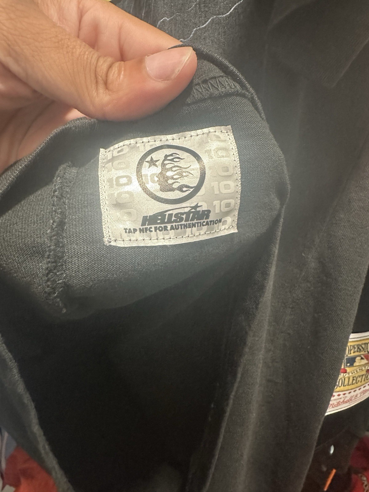 HELLSTAR Tee Size Medium - image 3