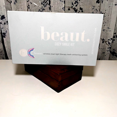 Beaut. Cozy Smile Kit Teeth Whitening System