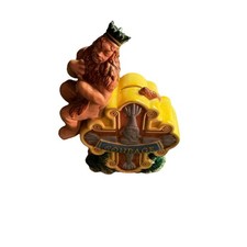 Vntg 1999 Enesco Cowardly Lion Wizard of Oz COURAGE Medal Piggy Bank