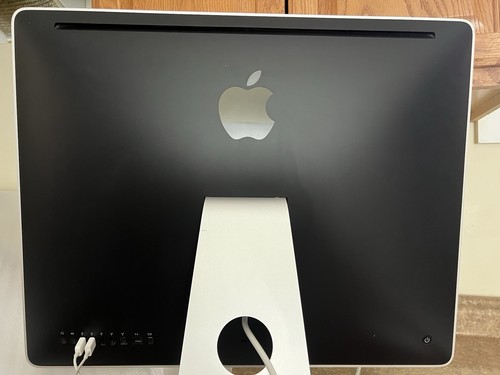 Apple iMac 24" A1225 Core 2 Duo 2.4Ghz 2GB 320GB HDD with mouse and keyboard - Picture 9 of 14
