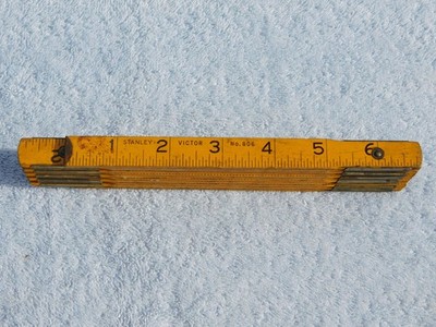 Vintage 72'' STANLEY ''VICTOR'' No. 806 Zig-Zag Style Carpenters' Folding Rule